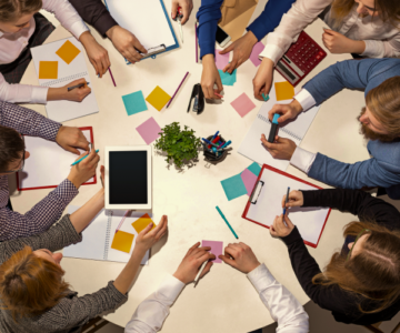 Hoozin: Unifying Collaboration and Streamlining Workflows for Organizational Success